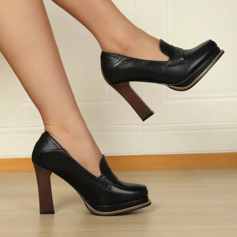 Black Elegant Women's Waterproof Wood Grain Slip-On Pumps